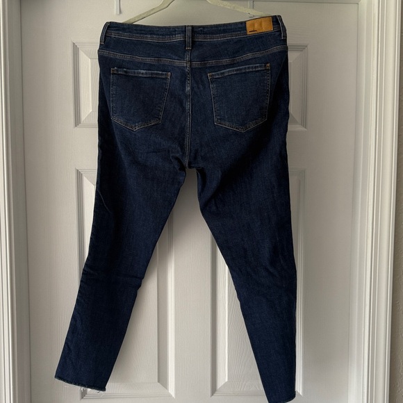 Zara Dark Blue Cropped Jeans with White Side Stripes - Picture 5 of 5